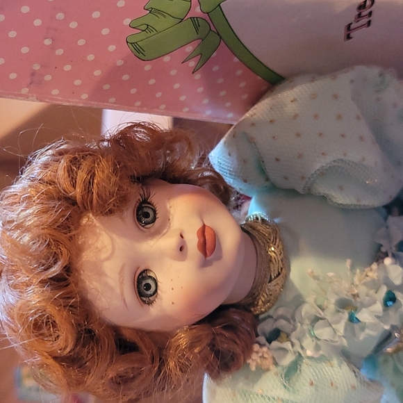 Shannon the Shamrock Faiey - Picture 2 of 8